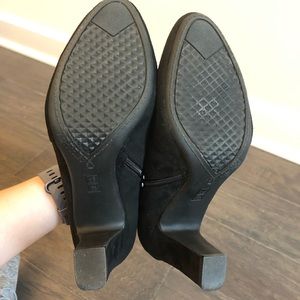 aerosoles nametag booties